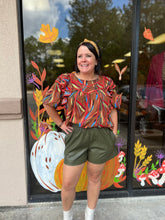 Load image into Gallery viewer, T22041 Leaf print bubble sleeve top featuring contrasting trim detail
