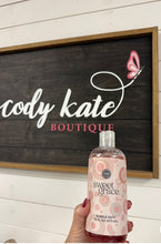 Load image into Gallery viewer, Sweet Grace Bubble Bath