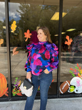 Load image into Gallery viewer, T21314 Printed long sleeve top featuring ruching detail at shoulders.