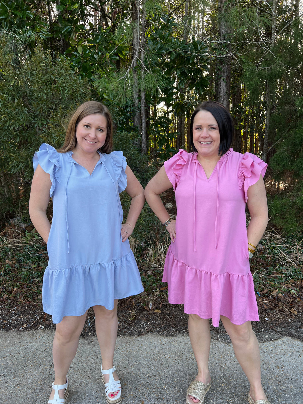 H10868 Solid Tie Neck Dress With Pockets