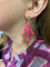Load image into Gallery viewer, Acrylic and Gold Geometric Earring
