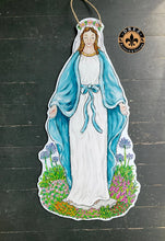 Load image into Gallery viewer, Pop Up Drez Blessed Mother Door Hang