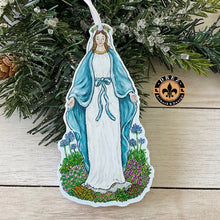 Load image into Gallery viewer, Pop Up Drez Ornaments