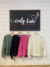 Load image into Gallery viewer, DZ23C329 DROP SHOULDERS RELAXED CREW NECK SWEATER