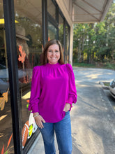 Load image into Gallery viewer, H19535 Solid Tucked Sleeves Top with Ribbon-tie