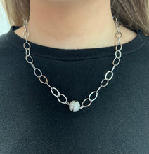Load image into Gallery viewer, BB Lila Rainy Necklace
