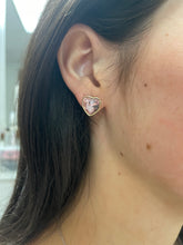 Load image into Gallery viewer, Rhinestone Heart STUD earrings