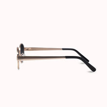 Load image into Gallery viewer, Dax Eyewear Mia in Black Sunglasses