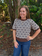 Load image into Gallery viewer, Short Sleeve Geometric Pattern Sweater