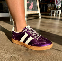 Load image into Gallery viewer, Hey Girls by Corky's- Heads Up Metallic Sneaker