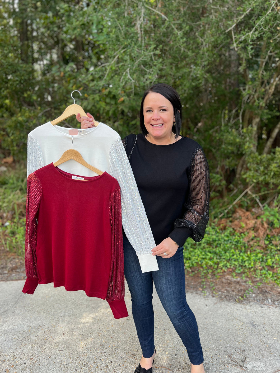 SY4601 LONG SLEEVE KNIT TOP WITH SEQUIN CONTRAST SLEEVE