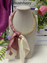Load image into Gallery viewer, Double Bubble Chain Abstract Print Scarf Necklace