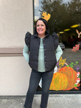 Load image into Gallery viewer, J21068 Solid quilted collared button up vest featuring quilted ruffle at shoulders