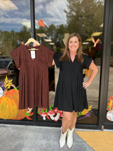 Load image into Gallery viewer, D21483 Solid Textured Dress with Pockets at chest
