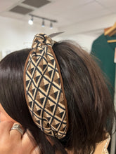 Load image into Gallery viewer, Knitted Geo Pattern TopKnot Headband