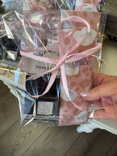 Load image into Gallery viewer, Sweet Grace Car Freshener Gift Set