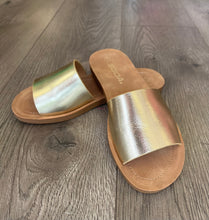 Load image into Gallery viewer, Efron Gold Slide