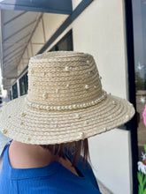 Load image into Gallery viewer, Pearl-Embellished Straw Cowboy Hat