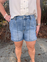 Load image into Gallery viewer, Risen High Rise Front Seam detail shorts
