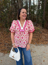 Load image into Gallery viewer, Abstract Top with Eyelet Detail