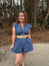 Load image into Gallery viewer, V-neck shoulder padded romper