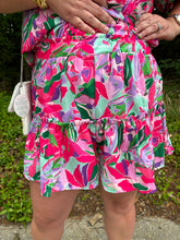 Load image into Gallery viewer, SY6732-P Woven Floral Print Shorts