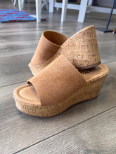 Load image into Gallery viewer, Malka Wedge Sandal