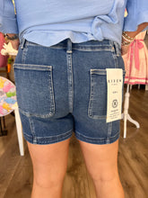 Load image into Gallery viewer, Risen Mid Rise Seam Detail Shorts