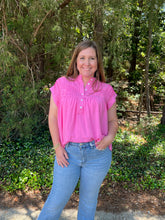 Load image into Gallery viewer, MHS09 Easy Solid Top button down front with pleated detail