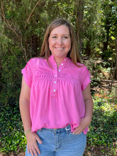 Load image into Gallery viewer, MHS09 Easy Solid Top button down front with pleated detail