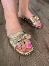 Load image into Gallery viewer, Corky's Clam Bake Gold Crinkle Metallic Sandal