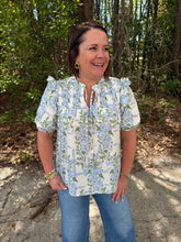 Load image into Gallery viewer, Ruffle Sleeve Floral Print Top