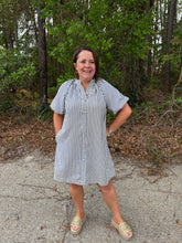 Load image into Gallery viewer, Vertical Stripe Shift Dress