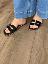 Load image into Gallery viewer, Point Sandal