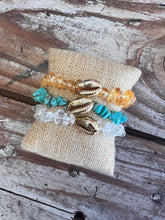 Load image into Gallery viewer, Handmade Natural Crystal Shell Gold Bracelet