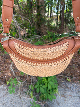 Load image into Gallery viewer, Cadiz Handbag