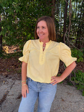 Load image into Gallery viewer, Short Smocked Sleeve Top