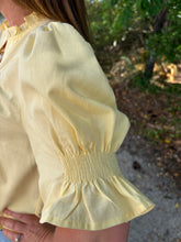 Load image into Gallery viewer, Short Smocked Sleeve Top