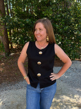 Load image into Gallery viewer, Sleeveless solid top with front gold seashell embellishment