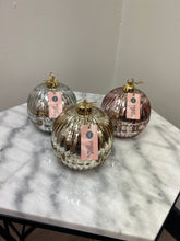 Load image into Gallery viewer, Sweet Grace Candle with Lid