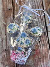 Load image into Gallery viewer, TT's Creations Gift Wrapped Cross