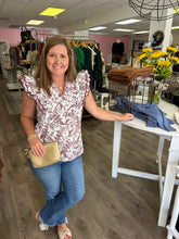 Load image into Gallery viewer, T24293 Floral print v-neck sleeveless top featuring scallop trim at shoulders and neck.