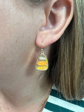 Load image into Gallery viewer, Halloween Kids Glitter Shaker Drop Earrings
