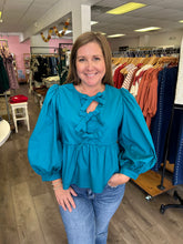 Load image into Gallery viewer, B12311- Bow Ties Peplum Top