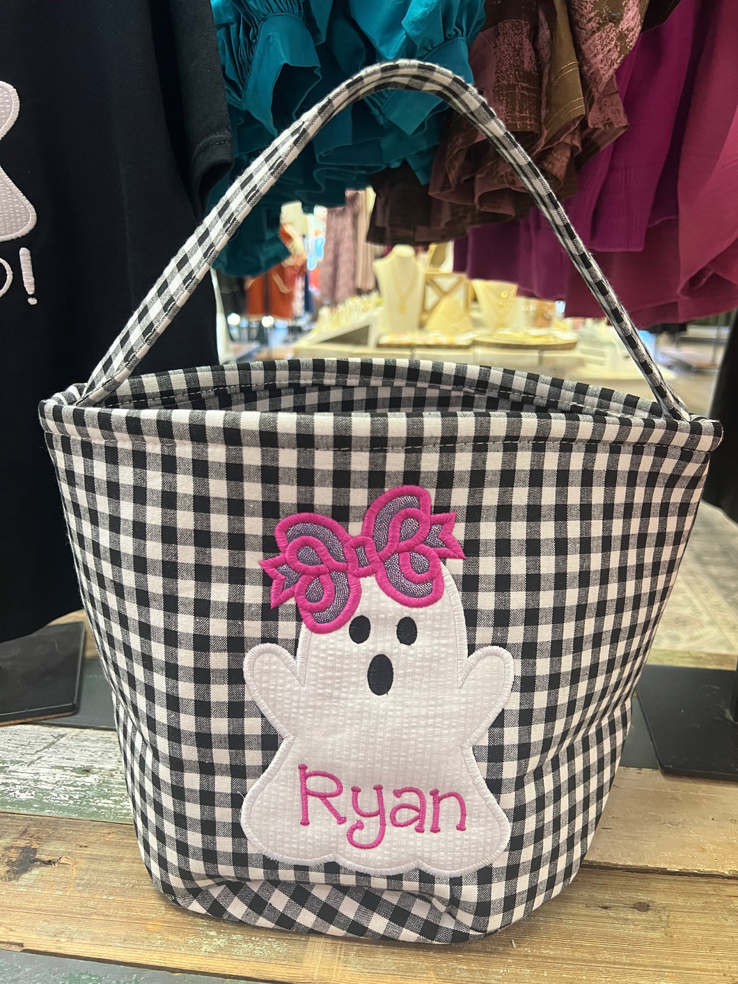 Avery's Accent Halloween Monogram