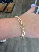 Load image into Gallery viewer, Erimish-Winsley Chain Bracelet