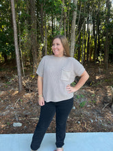 Load image into Gallery viewer, Drop Shoulder Short Sleeve Sweater Top