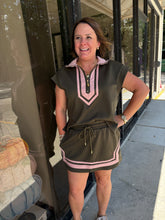 Load image into Gallery viewer, Solid cap sleeve top and skort set