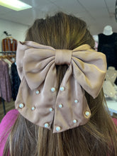Load image into Gallery viewer, Pearl Embellished Bow