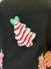 Load image into Gallery viewer, Sequin Christmas Treat Swetshirt